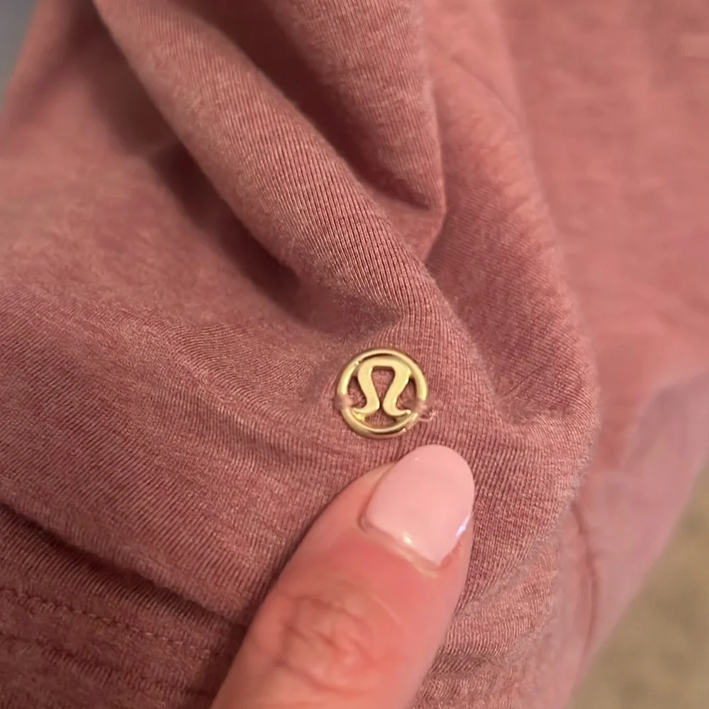 Lululemon mauve wrap sweatshirt cardigan size 4